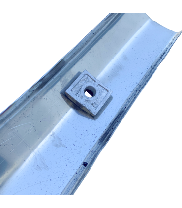 cale de vis de pare-chocs - 4CV