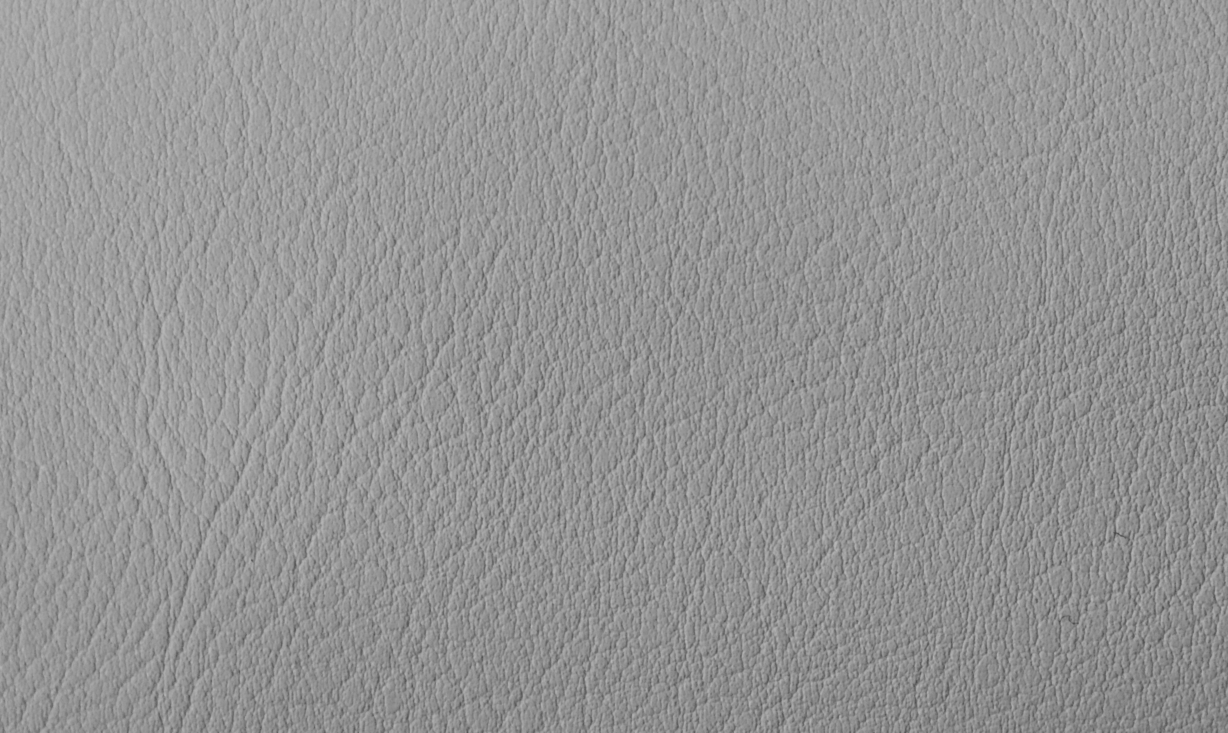 Vue rapprochée du grain et de la texture d'un skaï de sellerie
